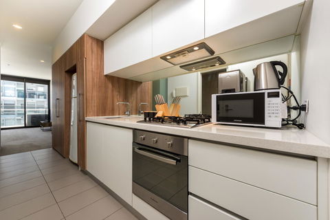 Amazing Accommodations: Vogue - Sydneys Hotel 28