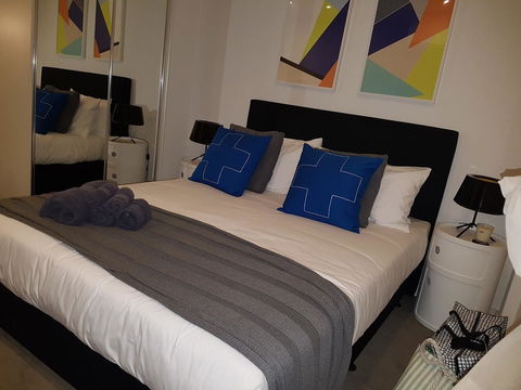 Amazing Accommodations: Vogue - Sydneys Hotel 0