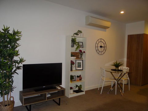 Amazing Accommodations: Vogue - Sydneys Hotel 5