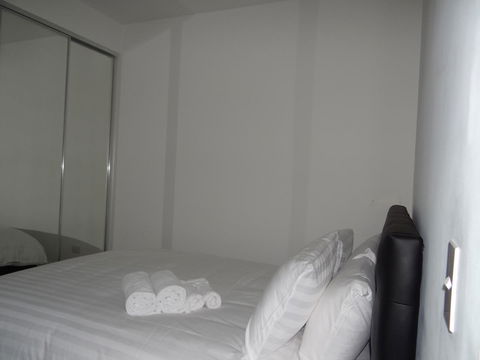 Amazing Accommodations: Vogue - Sydneys Hotel 23