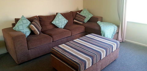 Echo Beach Tourist Park - Sydneys Hotel 8