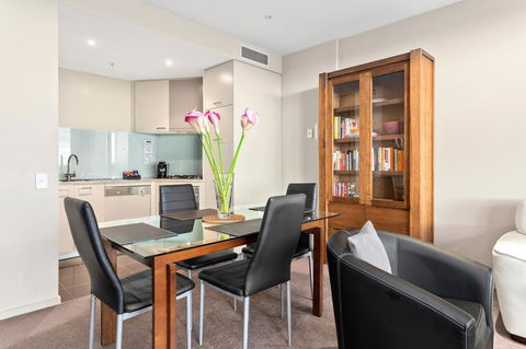 Docklands Private Collection - NEWQUAY - Sydneys Hotel 15
