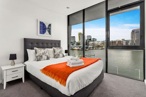 Docklands Private Collection - NEWQUAY - Sydneys Hotel 12