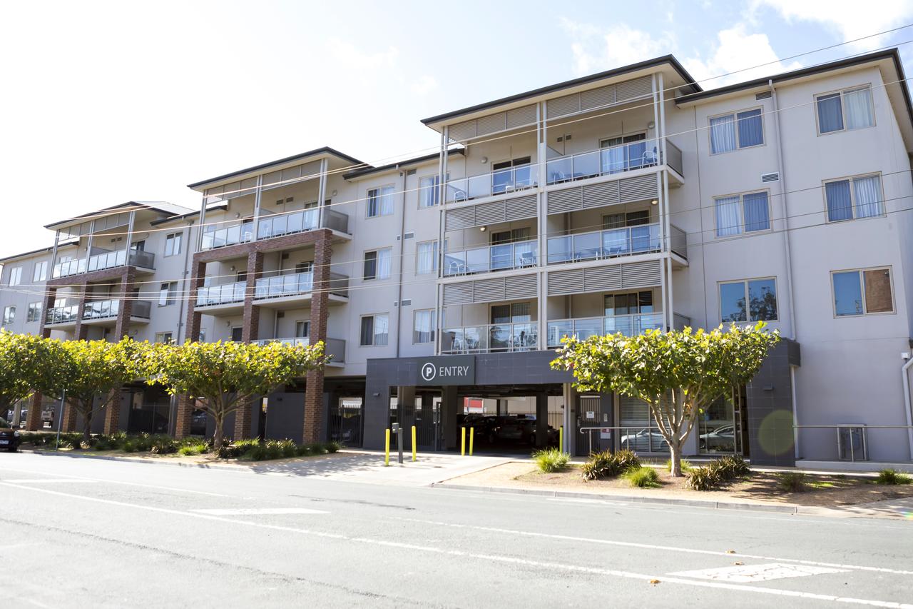 Shepparton VIC Sydneys Hotel