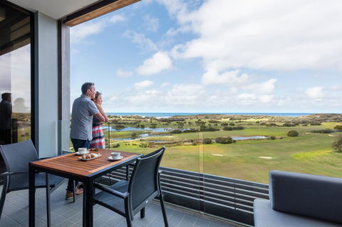 RACV Torquay Resort - Sydneys Hotel 4