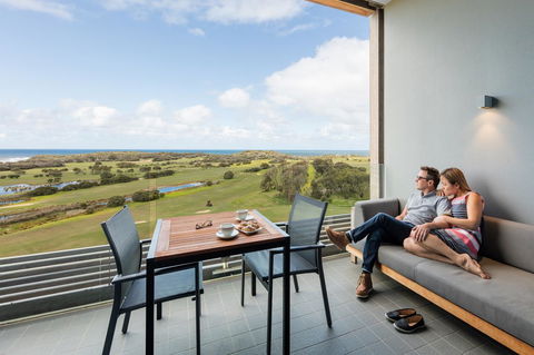 RACV Torquay Resort - Sydneys Hotel 7
