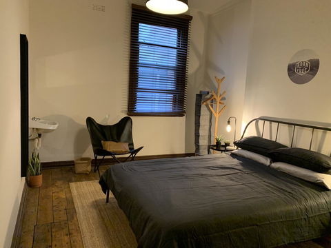 Central Club Hotel - Sydneys Hotel 2