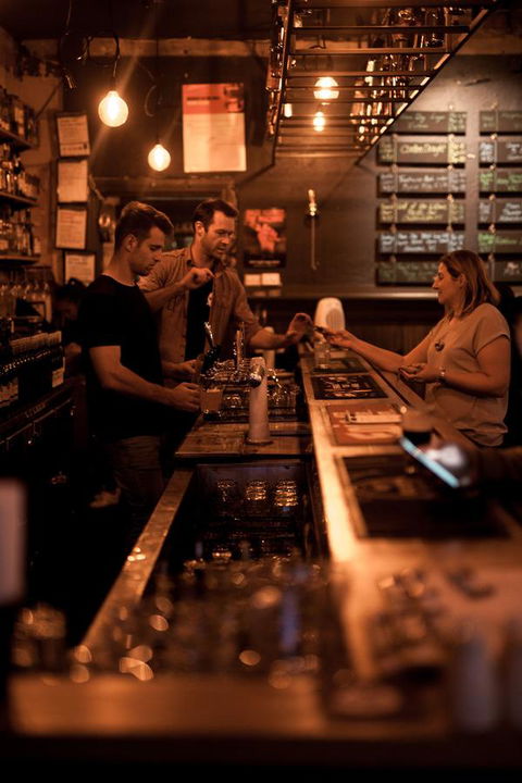 Central Club Hotel - Sydneys Hotel 28