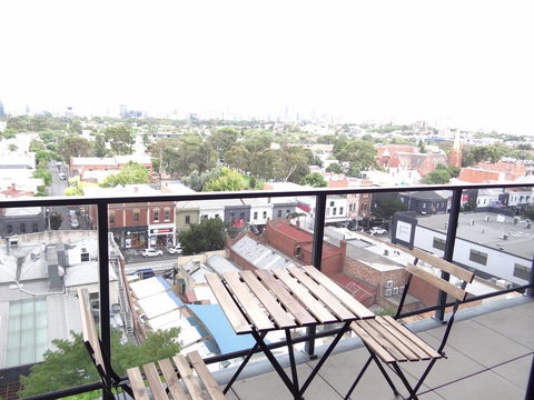 Amazing Accommodations : South Yarra - Sydneys Hotel 12