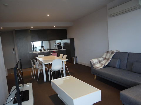 Amazing Accommodations : South Yarra - Sydneys Hotel 9