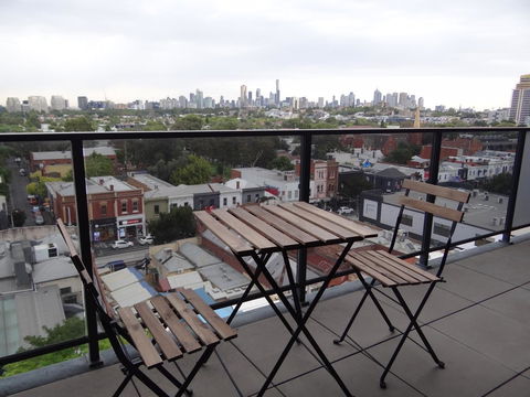 Amazing Accommodations : South Yarra - Sydneys Hotel 11