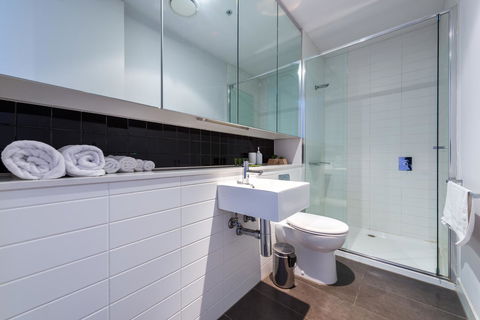 Amazing Accommodations : South Yarra - Sydneys Hotel 39