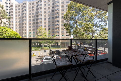 Amazing Accommodations : South Yarra - Sydneys Hotel 15