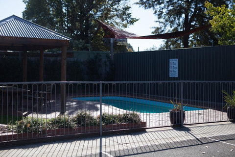 City Reach Motel - Sydneys Hotel 6