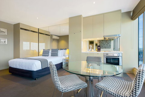 Novotel Melbourne Preston - Sydneys Hotel 3