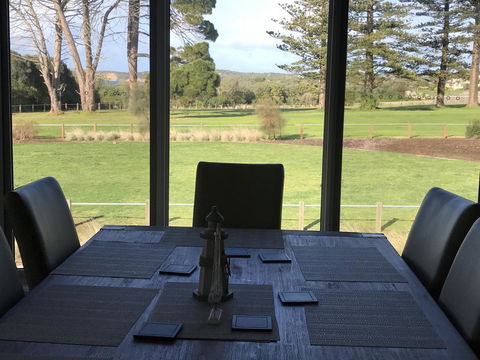Bunya By The Sea - Sydneys Hotel 37