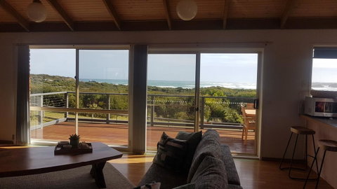 Sunsets On Martyrs Luxury Coastal Beach House Peterborough - Sydneys Hotel 6