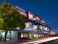 Book Cheltenham Accommodation Vacations Sydneys Hotel Sydneys Hotel