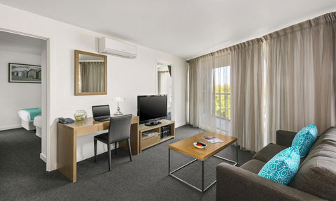 Quest Cheltenham - Sydneys Hotel 1