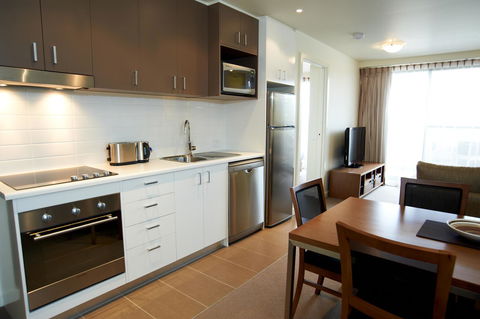 Quest Cheltenham - Sydneys Hotel 30