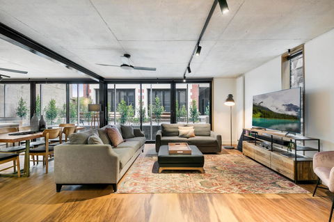 Stylish Apartment In Unique Church Development - Sydneys Hotel 1