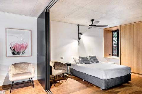 Stylish Apartment In Unique Church Development - Sydneys Hotel 9