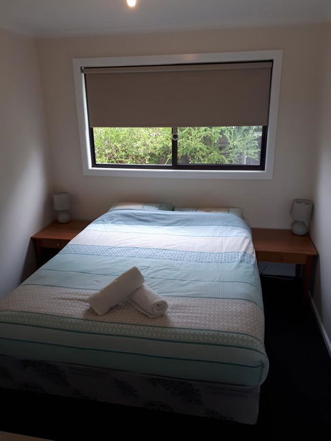 Beachcomber Holiday Units - Sydneys Hotel 2