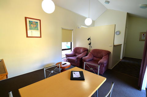 Executive Hideaway - Sydneys Hotel 34