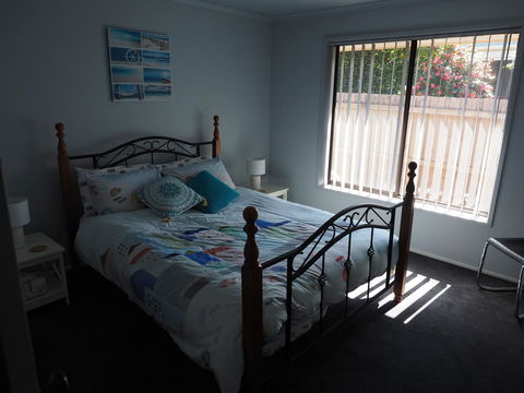 Port Relaxation - Sydneys Hotel 6