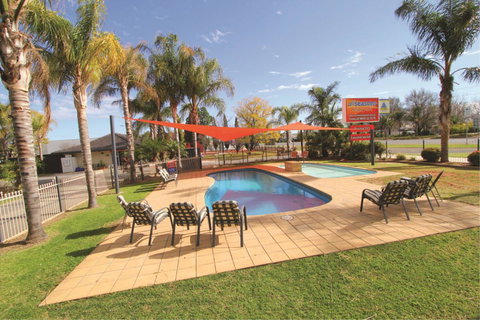 All Seasons Mildura Holiday Park - Sydneys Hotel 14