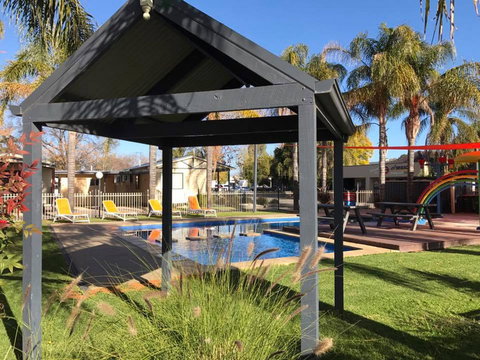 All Seasons Mildura Holiday Park - Sydneys Hotel 18