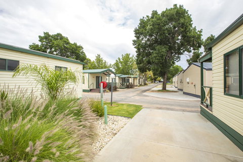 All Seasons Mildura Holiday Park - Sydneys Hotel 22