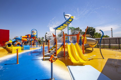 All Seasons Mildura Holiday Park - Sydneys Hotel 2