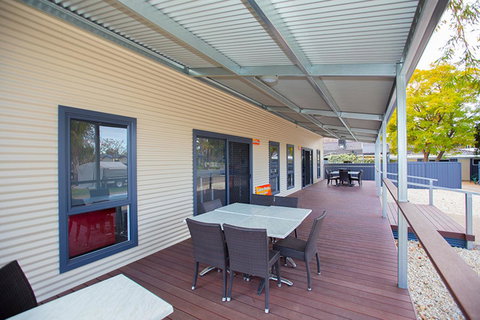All Seasons Mildura Holiday Park - Sydneys Hotel 19