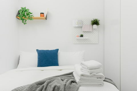 Canvas Suites On Russell Place - Sydneys Hotel 10