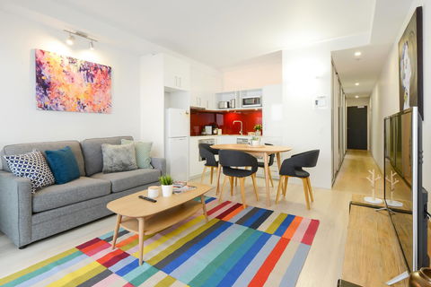 Canvas Suites On Russell Place - Sydneys Hotel 35