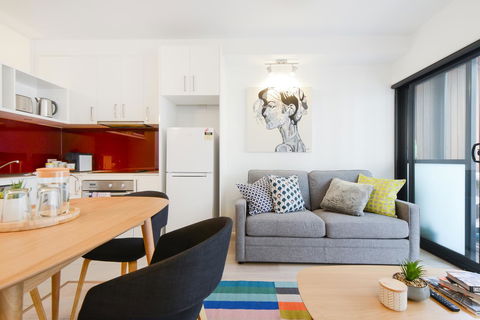 Canvas Suites On Russell Place - Sydneys Hotel 13
