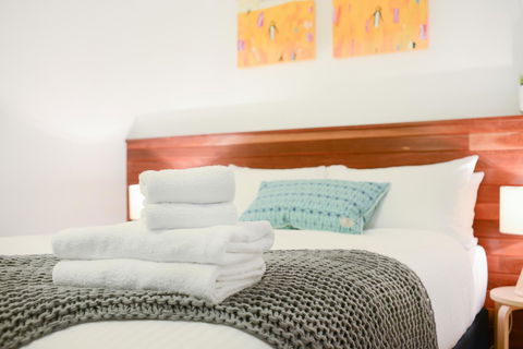 Canvas Suites On Russell Place - Sydneys Hotel 7