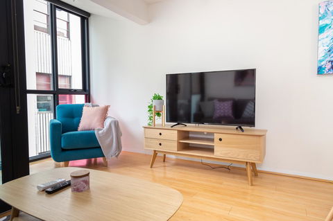 Canvas Suites On Russell Place - Sydneys Hotel 16