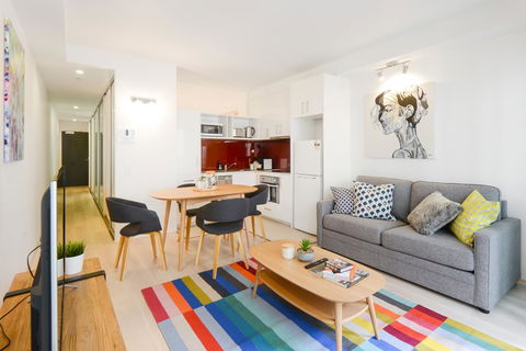 Canvas Suites On Russell Place - Sydneys Hotel 29