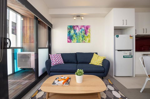 Canvas Suites On Russell Place - Sydneys Hotel 5