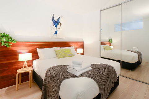 Canvas Suites On Russell Place - Sydneys Hotel 36