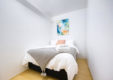 Canvas Suites On Russell Place - Sydneys Hotel 26