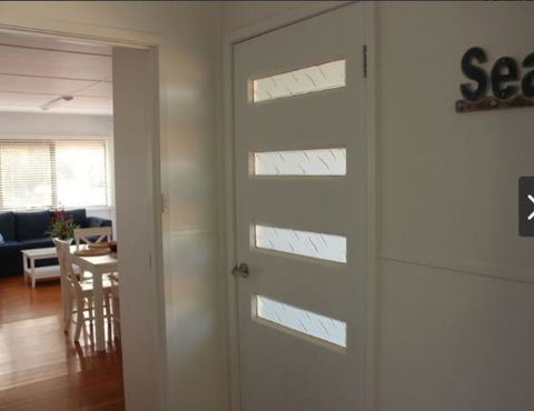 Sea-Esta @ Inverloch - Sydneys Hotel 8