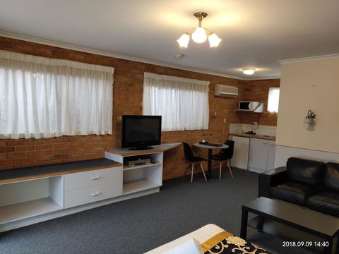 Coachman Motel And Holiday Units - Sydneys Hotel 18