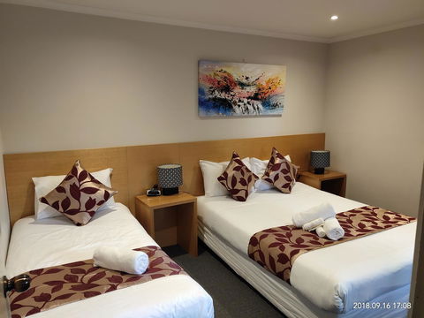 Coachman Motel And Holiday Units - Sydneys Hotel 41