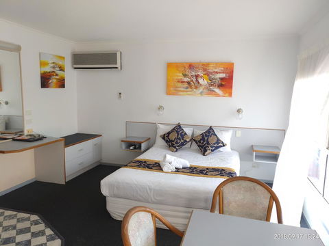 Coachman Motel And Holiday Units - Sydneys Hotel 27