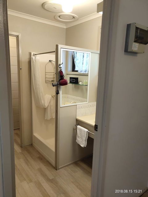 Coachman Motel And Holiday Units - Sydneys Hotel 37