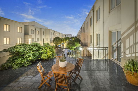 Quest Prahran - Sydneys Hotel 1