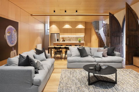 Converted Blue Stone Church - Sydneys Hotel 15